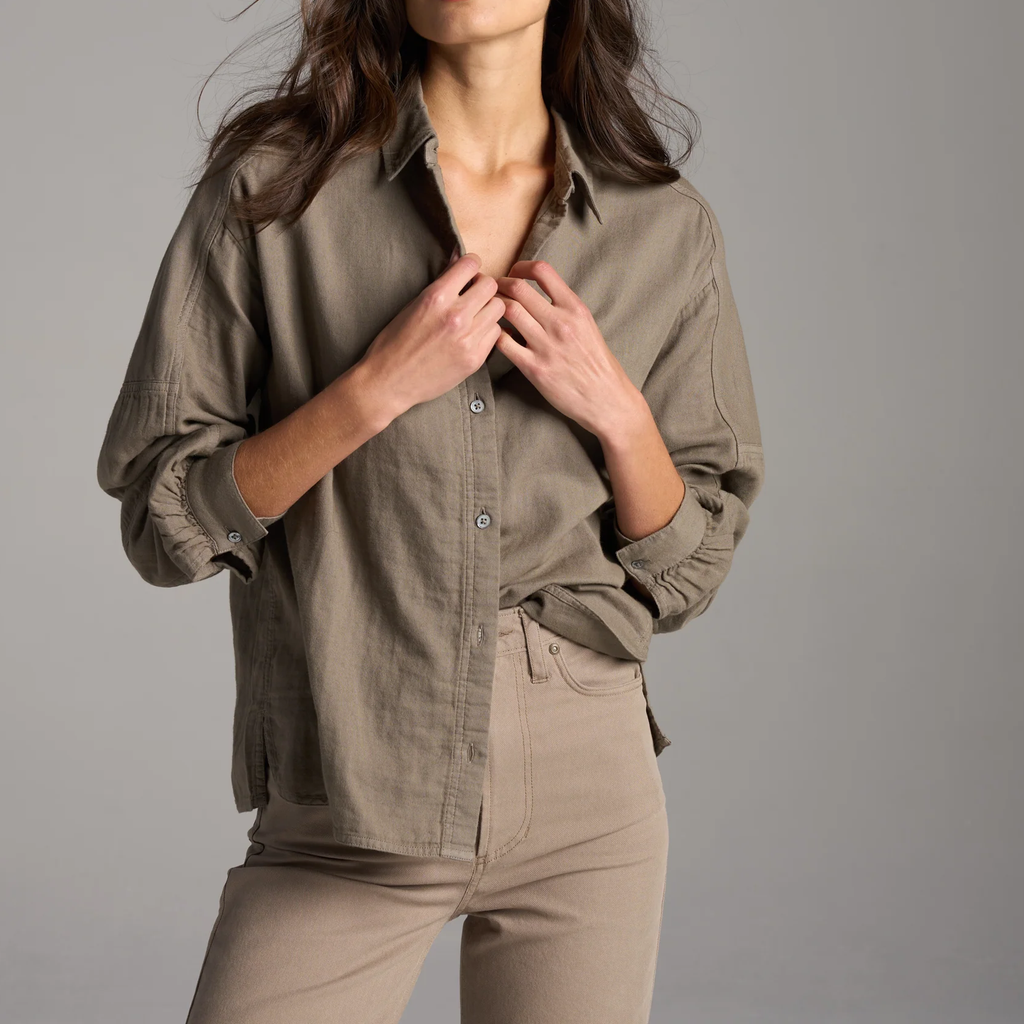 Entspanntes Langarm‑Hemd aus Baumwoll‑Gaze