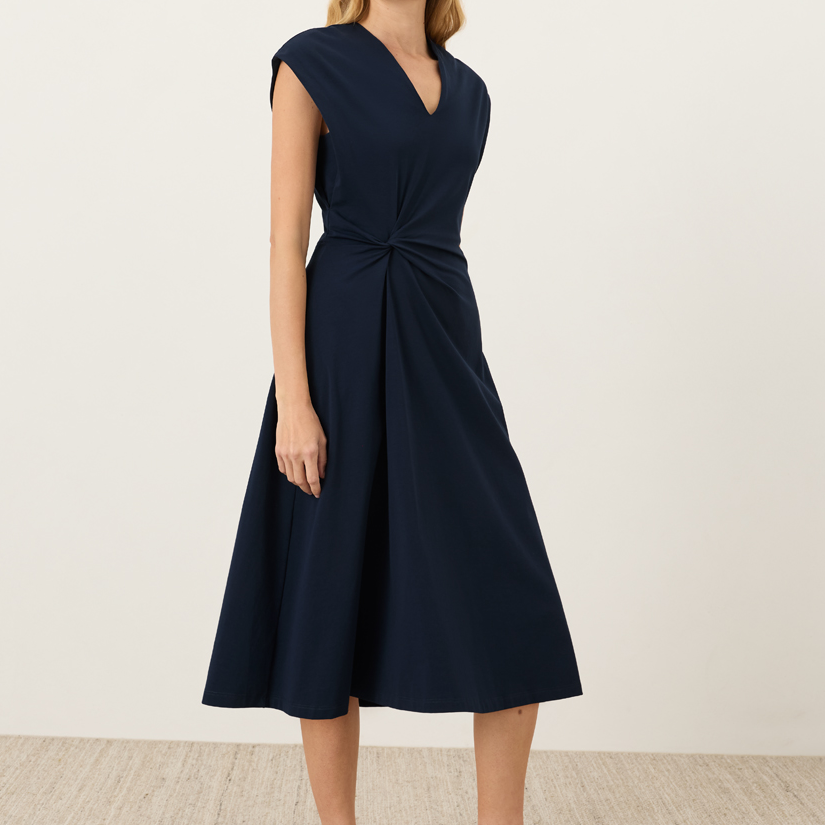 Midi‑Kleid mit V‑Ausschnitt und Taillen‑Drehdetail