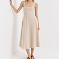 Midi‑Kleid mit quadratischem Ausschnitt und Trägern