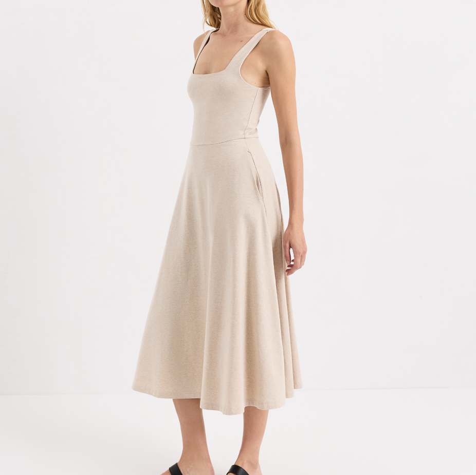 Midi‑Kleid mit quadratischem Ausschnitt und Trägern
